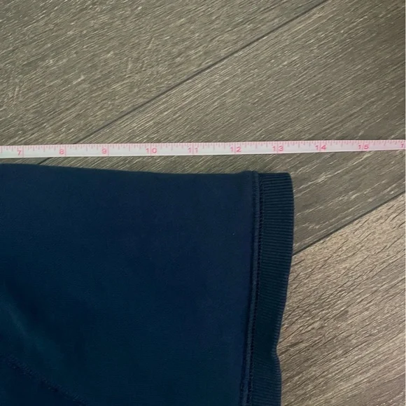 George Heavyweight Tee​​​​ - Picture 4 of 5